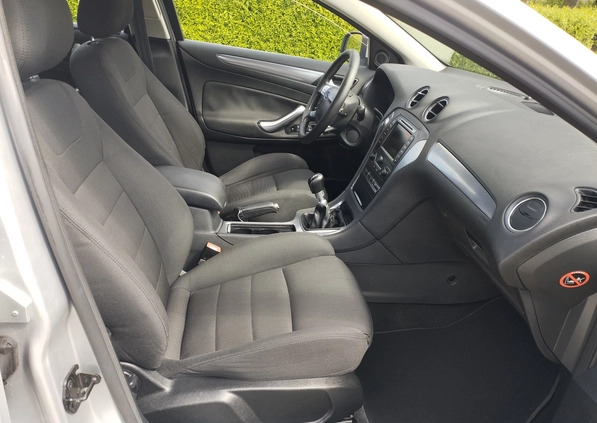 Ford Mondeo cena 29900 przebieg: 250973, rok produkcji 2010 z Choroszcz małe 154